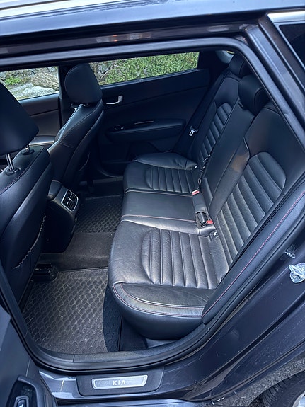 Kia Optima 8 of 13