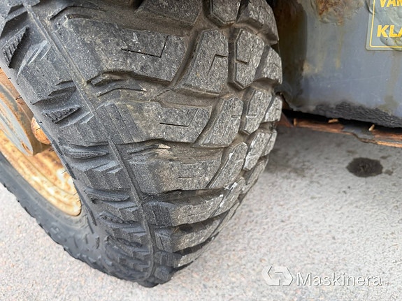 Redskapsbärare Wille 455B med redskap 16 of 27