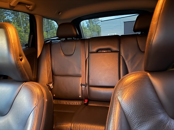 Volvo XC60 5 of 5