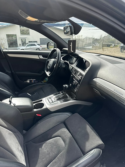 Audi A4 3 of 9