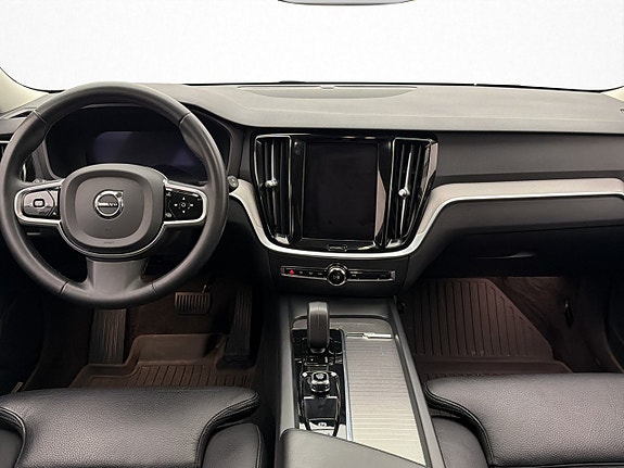 Volvo V60 Cross Country 16 of 30