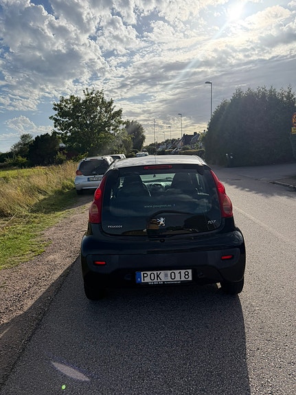 Peugeot 107 4 of 5