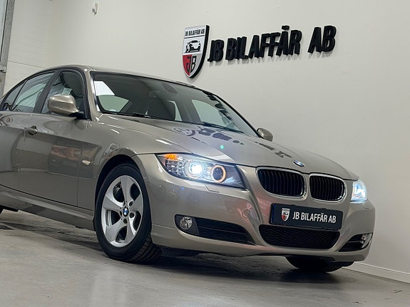 BMW 320d 4 of 25