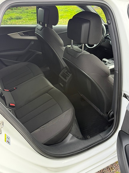 Audi A4 8 of 10