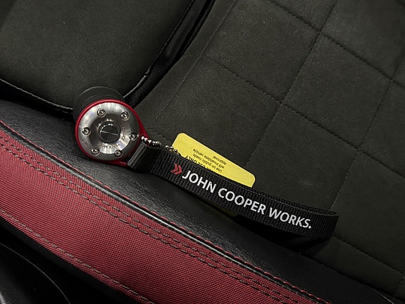 MINI John Cooper Works 18 of 30