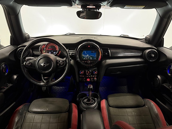 MINI John Cooper Works 12 of 30