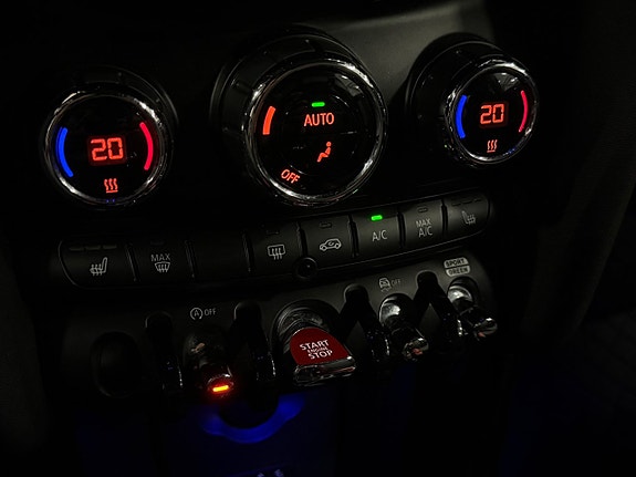 MINI John Cooper Works 21 of 30