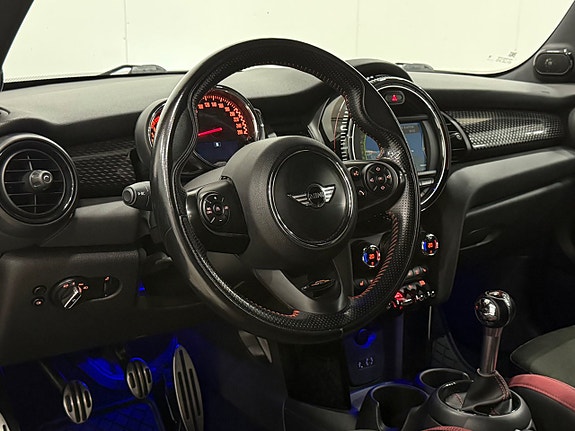 MINI John Cooper Works 11 of 30