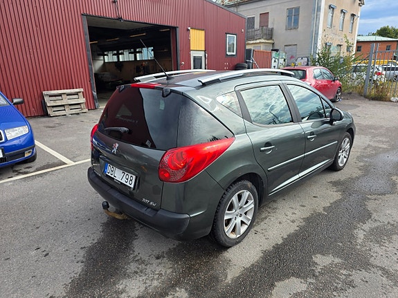 Peugeot 207 SW 5 of 17