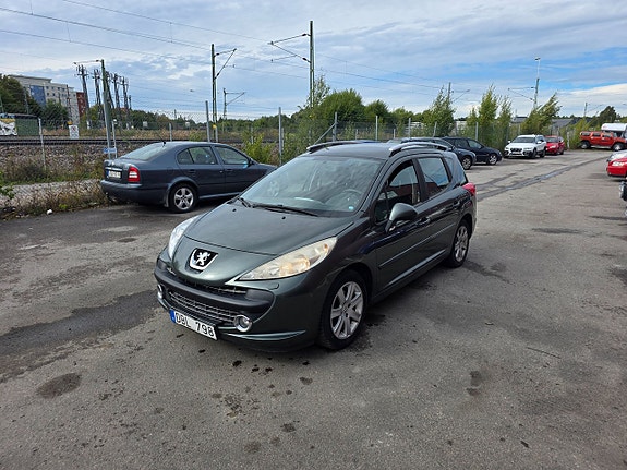Peugeot 207 SW 3 of 17