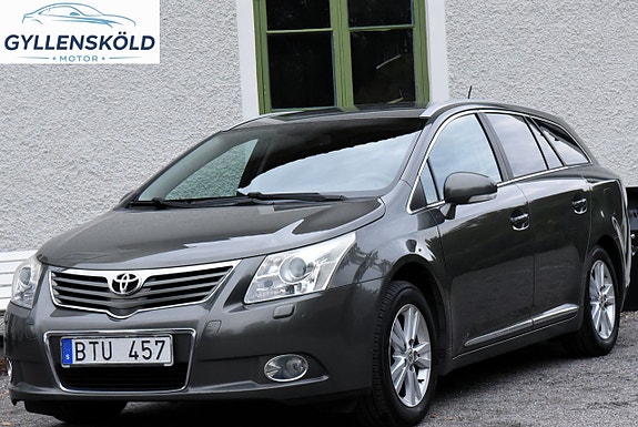 Toyota Avensis 4 of 13