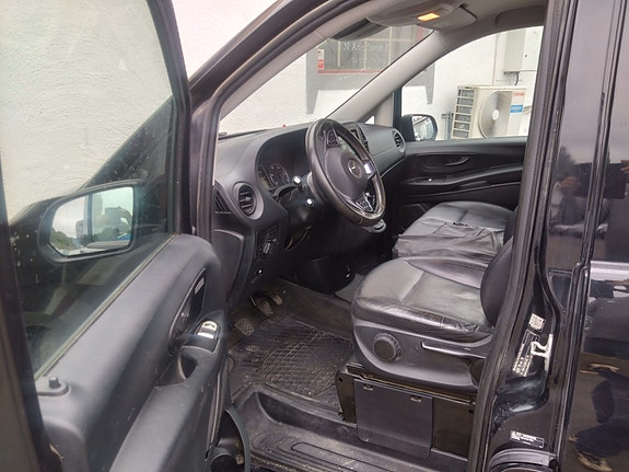 Mercedes-Benz Vito 109 3 of 3