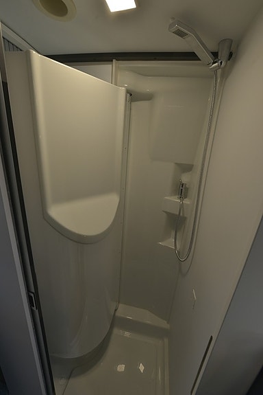 Adria TWIN 640 SLB Supreme (unikt XXL Panorama tak) 12 of 13