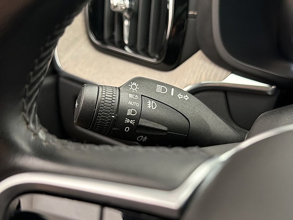 Volvo XC60 27 of 30