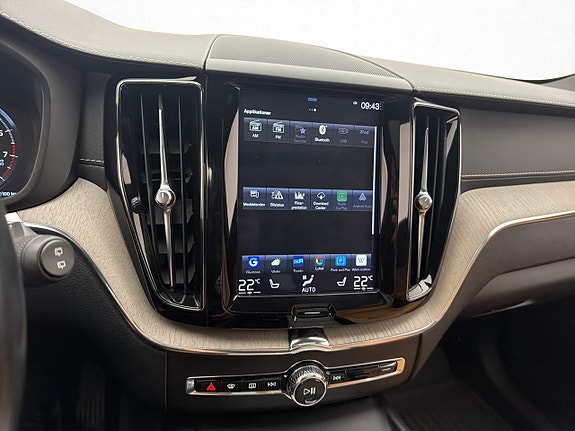 Volvo XC60 23 of 30