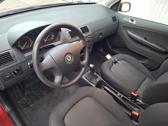 Skoda Fabia 13 of 13