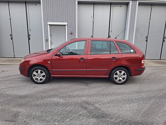 Skoda Fabia 4 of 13