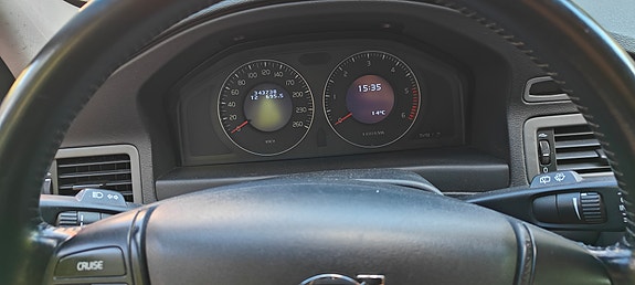 Volvo V70 15 of 25