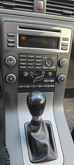 Volvo V70 19 of 25