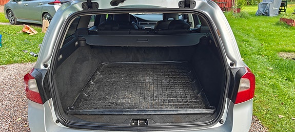 Volvo V70 21 of 25