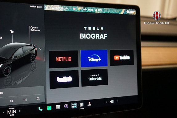 Tesla Model Y 19 of 22
