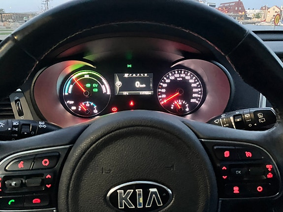 Kia Optima 5 of 7