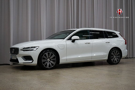 Volvo V60 4 of 26