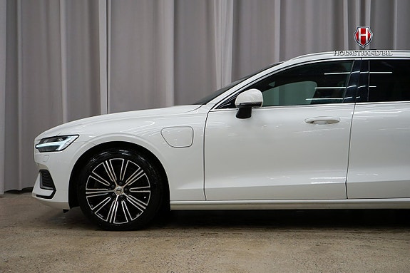 Volvo V60 7 of 26