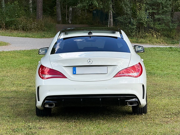 Mercedes-Benz CLA200 7 of 14