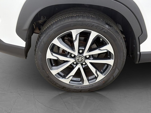 Toyota Corolla Cross 28 of 29