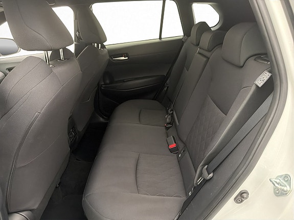 Toyota Corolla Cross 14 of 29