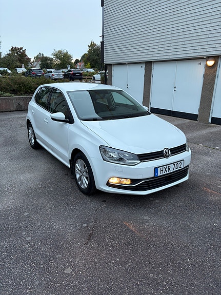 Volkswagen Polo 2 of 7