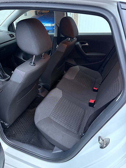 Volkswagen Polo 7 of 7