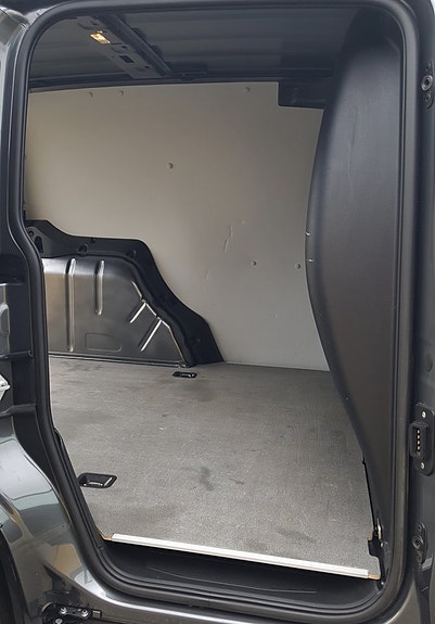 Volkswagen Caddy 9 of 25