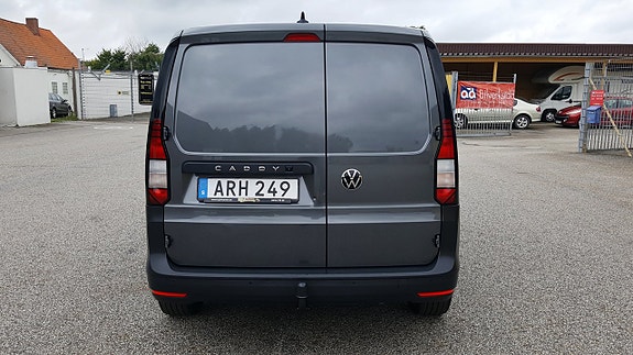 Volkswagen Caddy 12 of 25