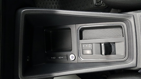 Volkswagen Caddy 22 of 25