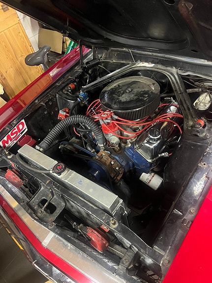Ford Mustang 4 of 6