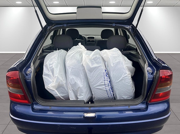 Opel Astra 9 of 9