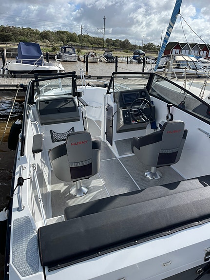 Husky R6 inkl 80 km/h trailer 4 of 7