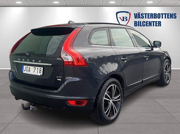 Volvo XC60 3 of 10