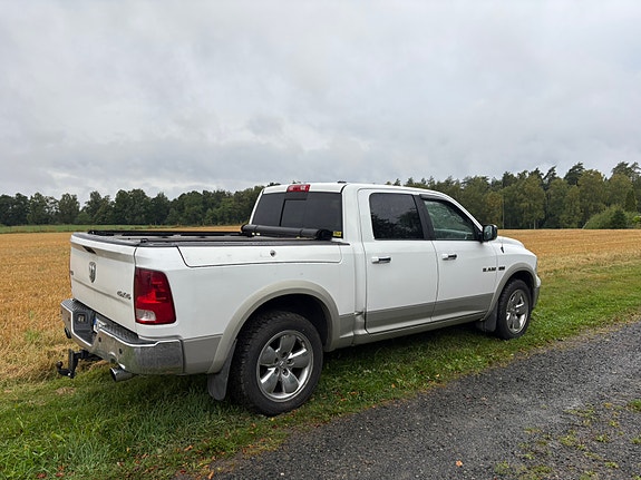 RAM 1500 2 of 6
