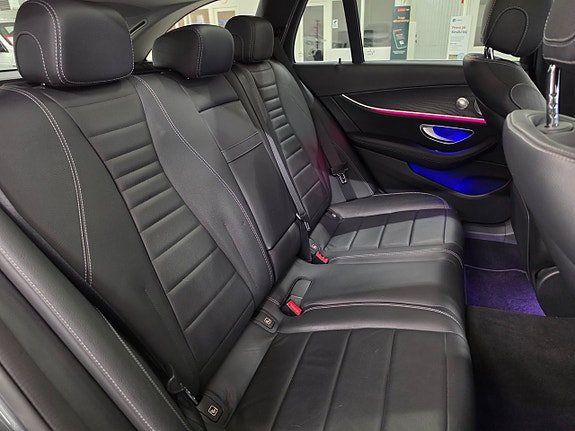 Mercedes-Benz E220 d 29 of 29