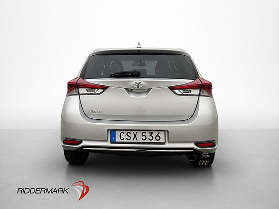 Toyota Auris 6 of 27