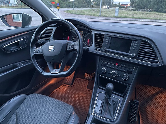 Seat Leon 11 of 21