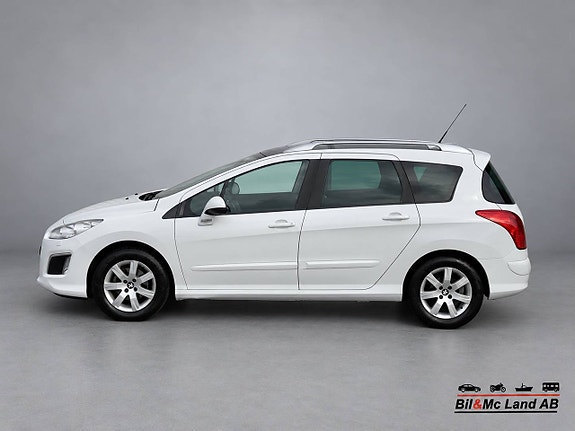 Peugeot 308 SW 2 of 19
