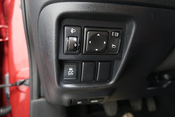 Nissan Juke 9 of 27