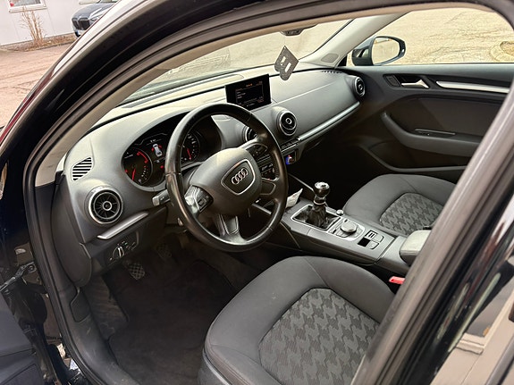 Audi A3 5 of 5