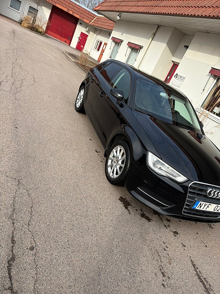 Audi A3 3 of 5