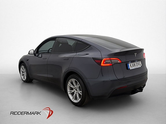 Tesla Model Y 6 of 30