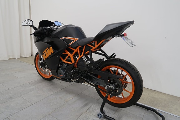 KTM RC 390 3 of 15